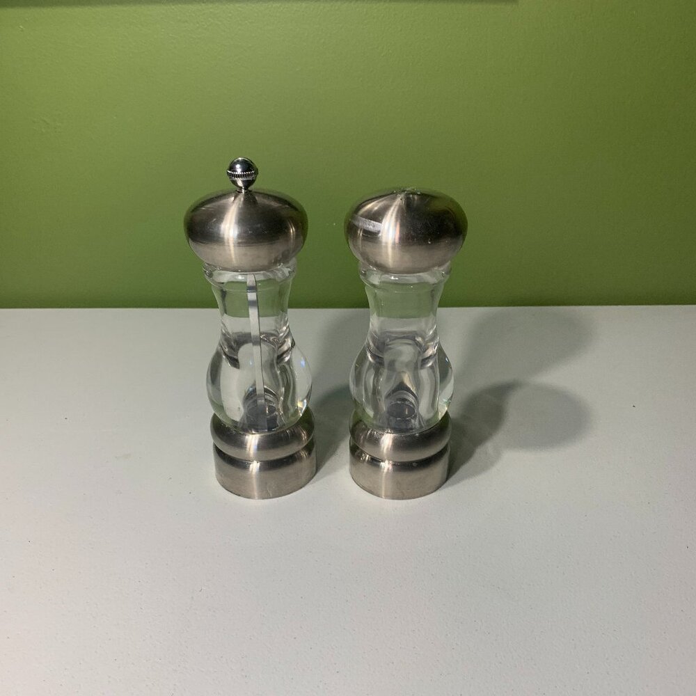 Olde Thompson 6.5" Salt And Pepper Mill Carbon Steel Adjustable Lucite Clear